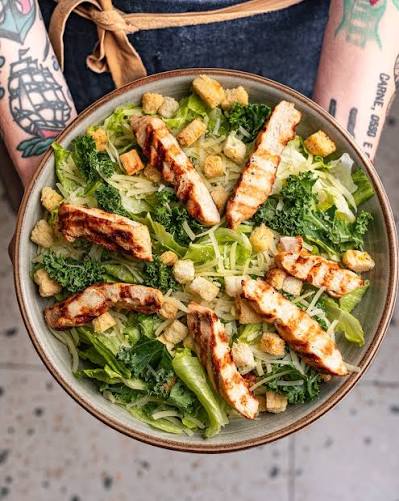 Salada Caesar